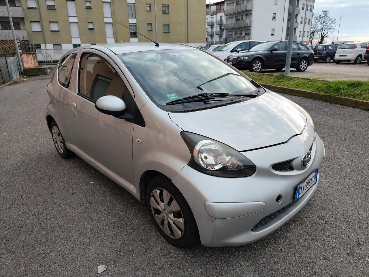 Toyota Aygo 1.0 Benz euro 4 neopatentati