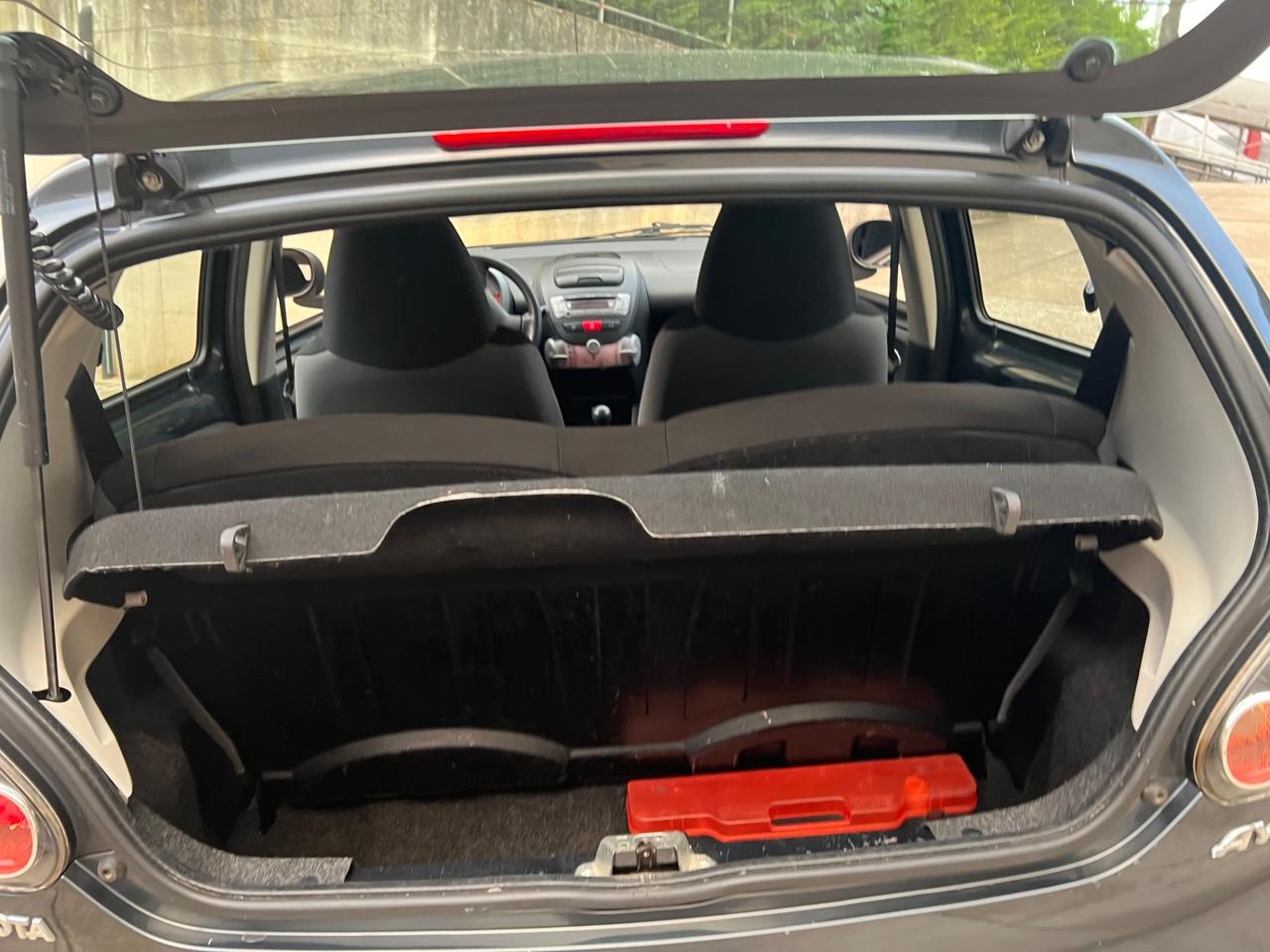 Toyota Aygo 1.0 12V VVT-i 5 porte Lounge Connect