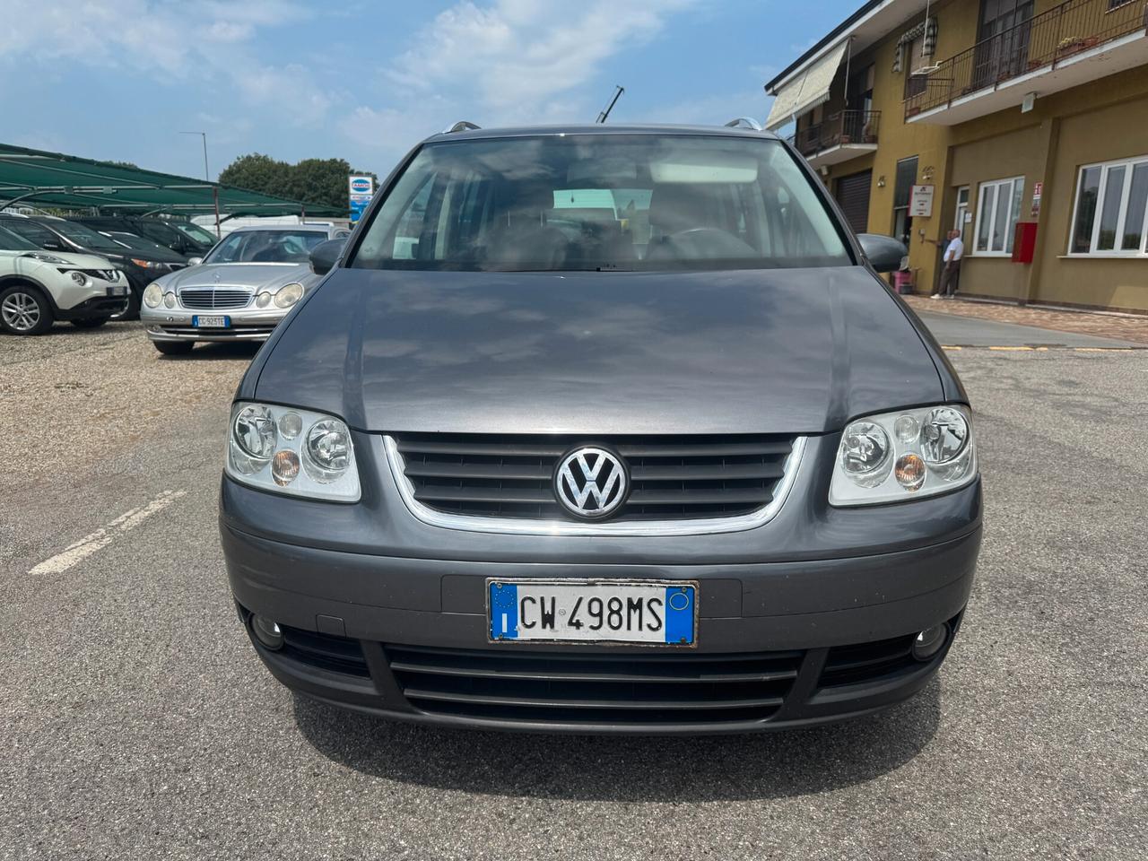 Volkswagen Touran 2.0 TDI Trendline Van - 7 POSTI
