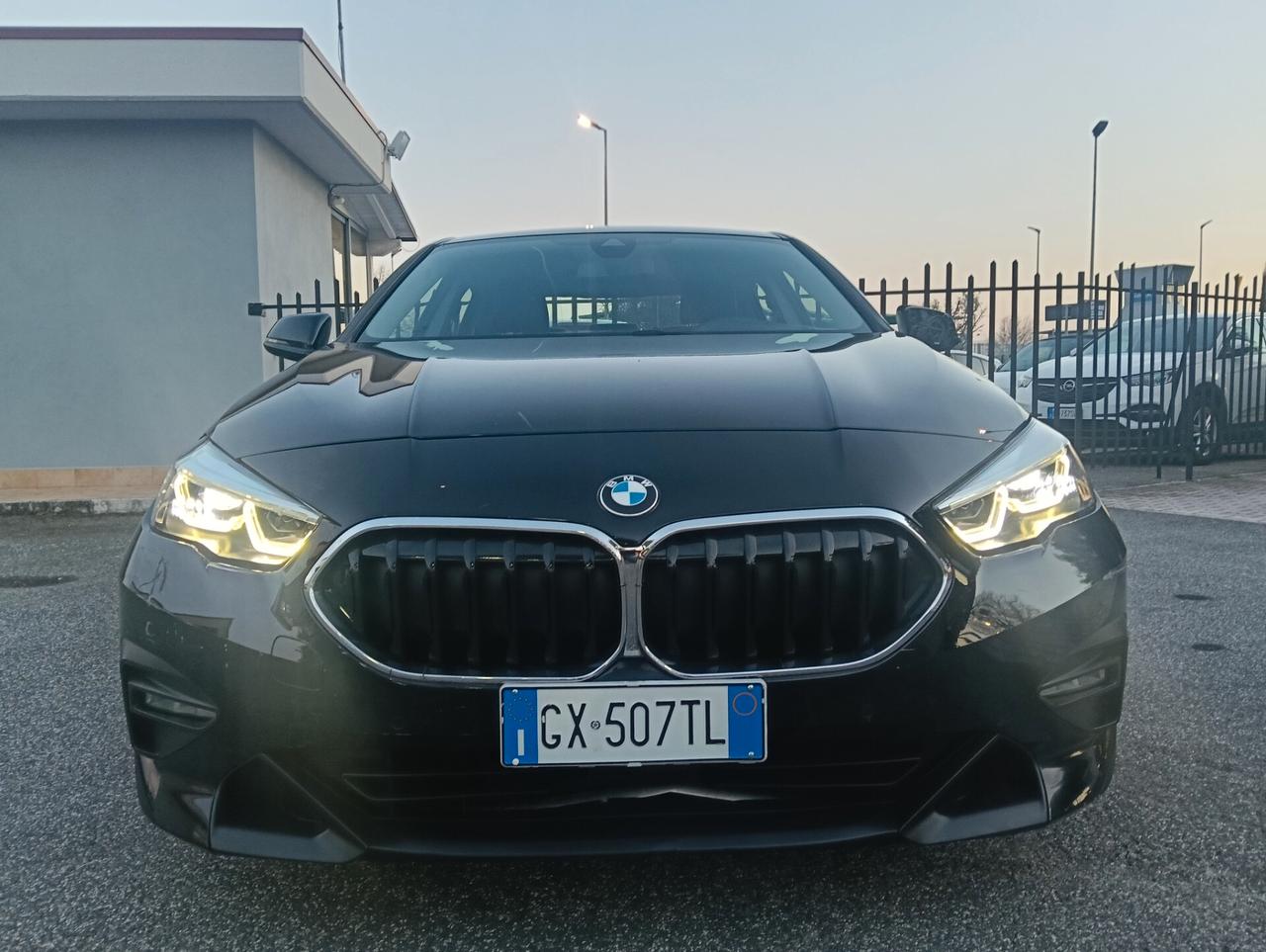 Bmw Serie 2 Gran Coupé 220i Advantage aut.