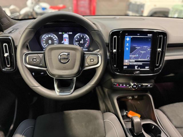 VOLVO XC40 T2 automatico Core