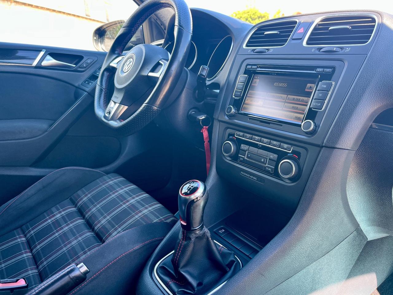 Volkswagen Golf VI GTI 2.0 Turbo benzina - 2011