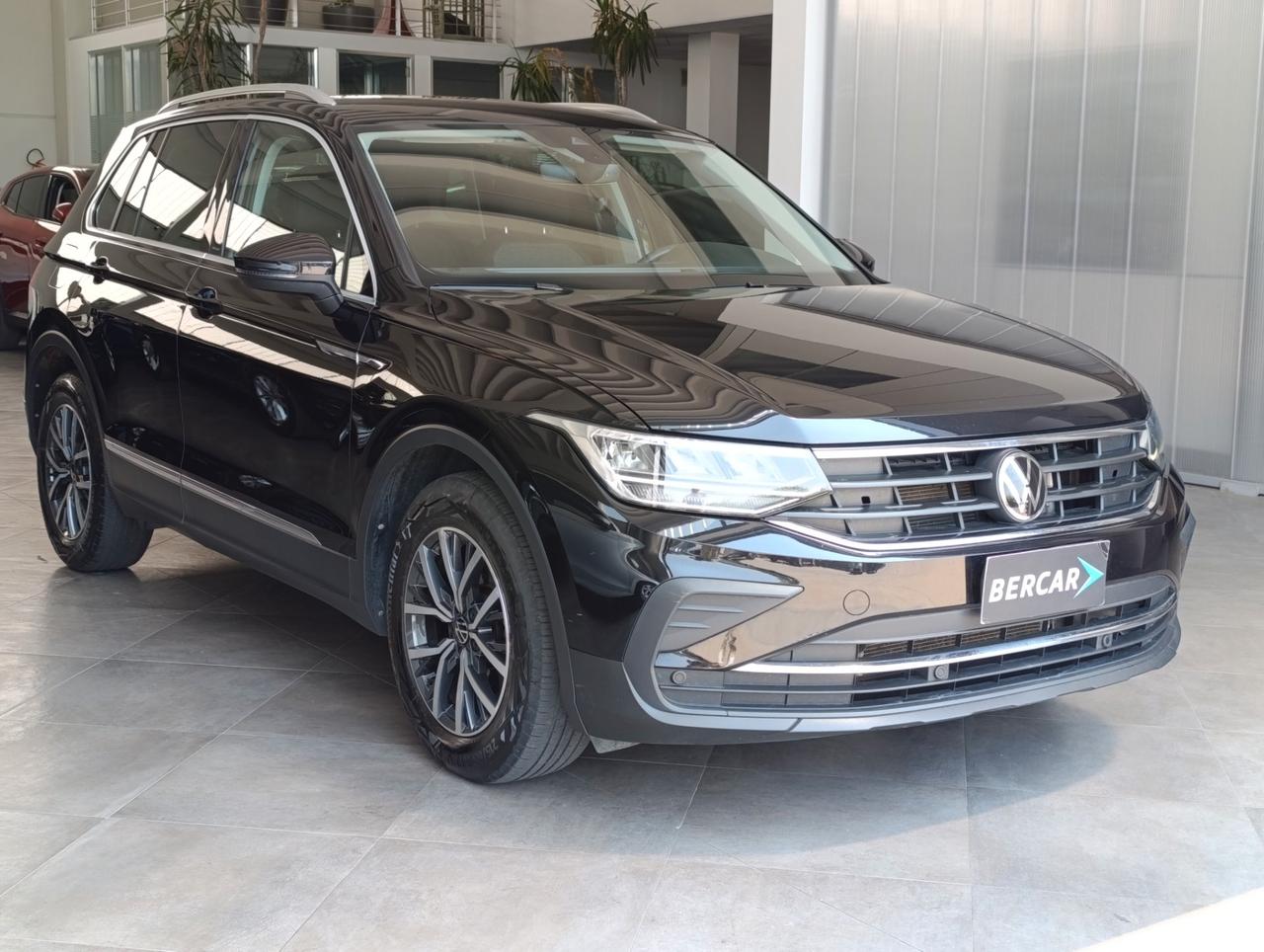 Volkswagen Tiguan 2.0 tdi Life 150cv dsg
