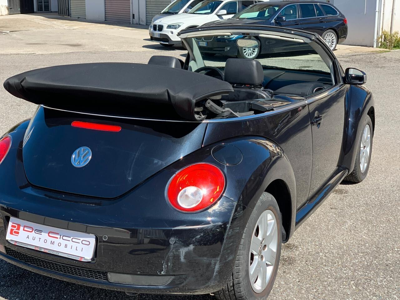 Volkswagen New Beetle 1.6 Cabrio