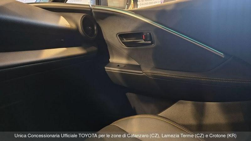 Toyota C-HR 2.0 HV Lounge Premiere