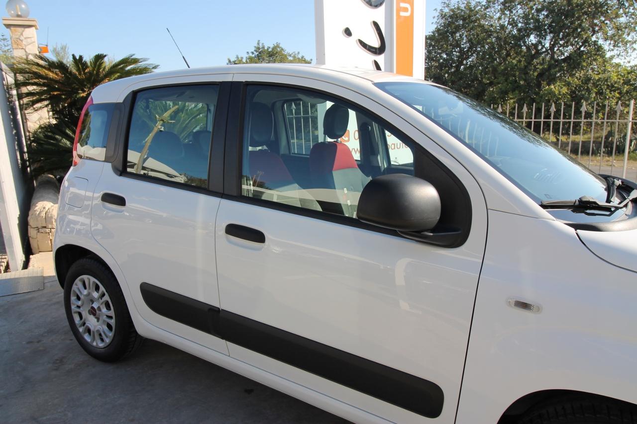 Fiat Panda 1.2 Lounge 69CV 5 posti|unipro|10.2016