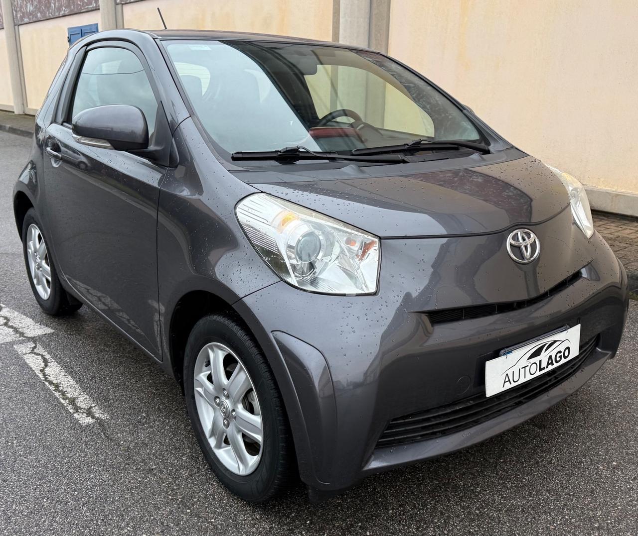 Toyota iQ 1.0 Sol Automatica