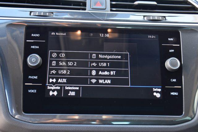 VOLKSWAGEN Tiguan 2.0 TDI SCR DSG 4MOTION Business BMT