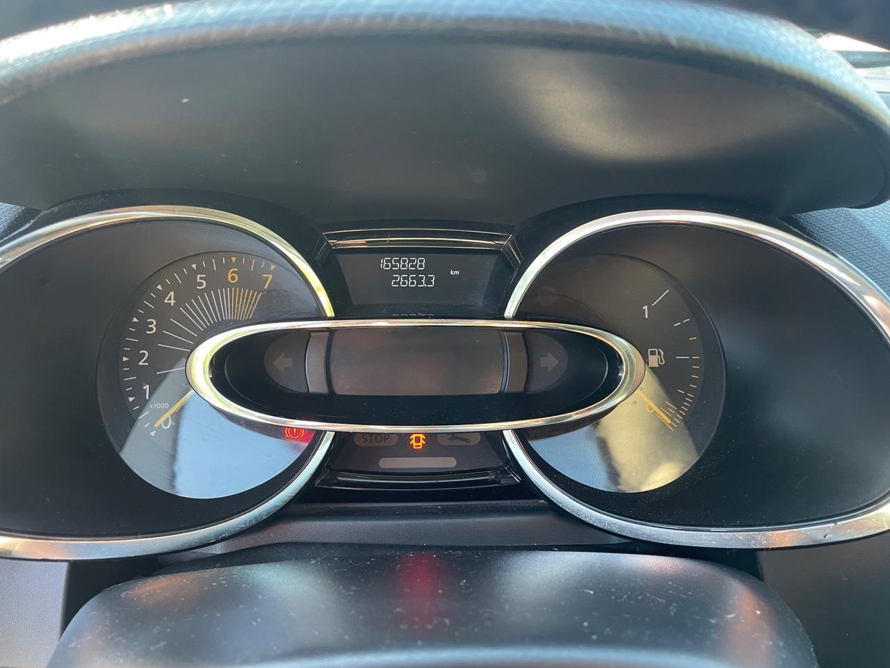 Renault Clio 1.2 16V 5 porte Dynamique