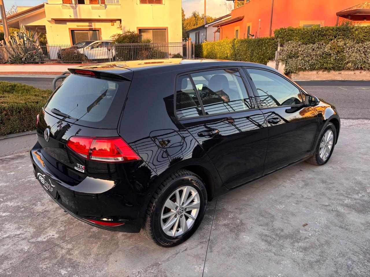 Volkswagen Golf 1.6 TDI DPF 5p. Highline