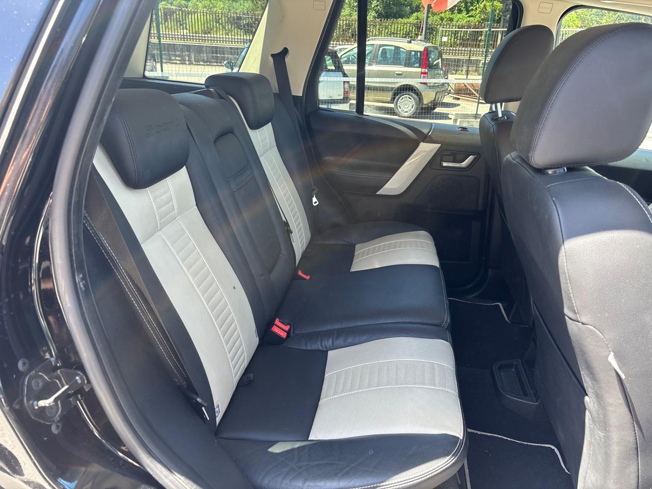 Land Rover Freelander 2.2 SD4 S.W. HSE