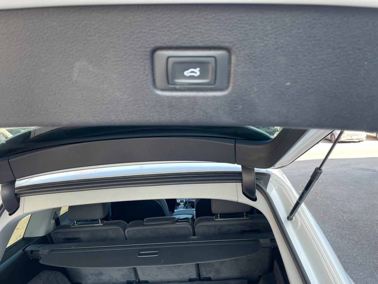 Audi Q7 55 TFSI quattro tiptronic Business