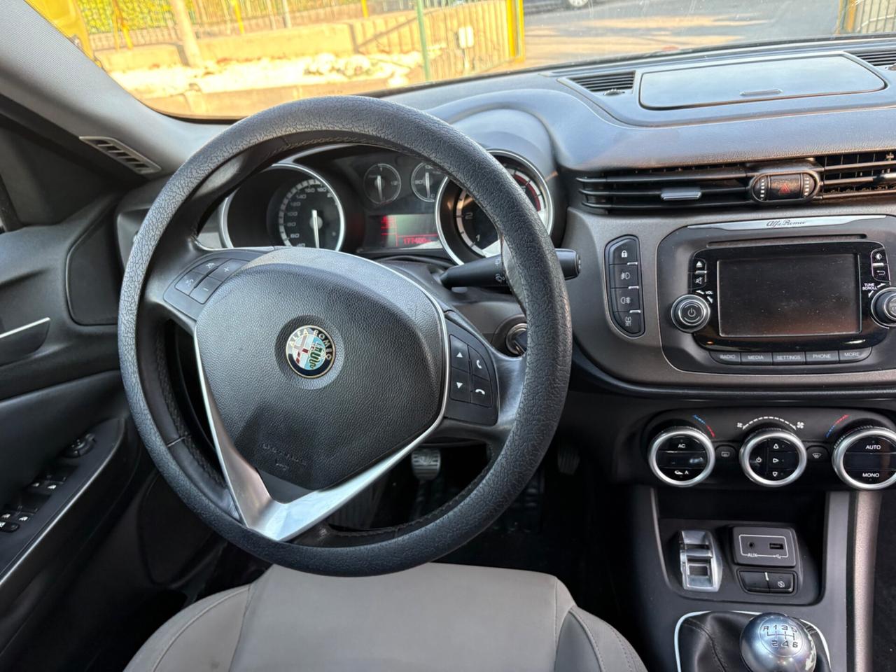 Alfa Romeo Giulietta 1.6 MULTIJET 105 CV Exclusive