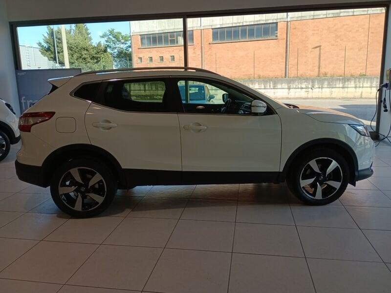 Nissan Qashqai 1.6 dCi 130 2WD N-Connecta Aut