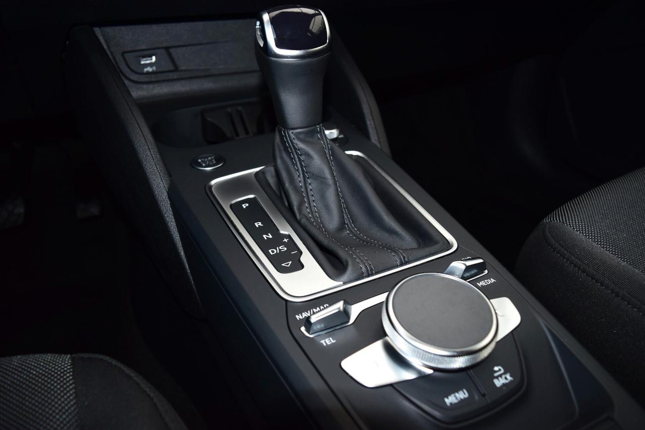 Audi Q2 30 2.0 Tdi 116 cv S tronic Business