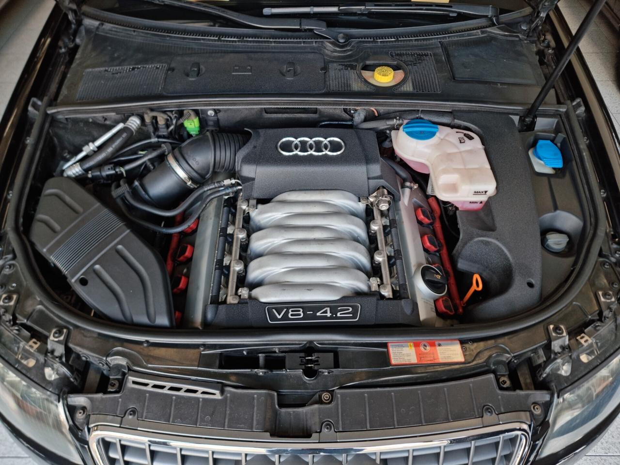 Audi S4 4.2 V8 CABRIOLET *ASI*