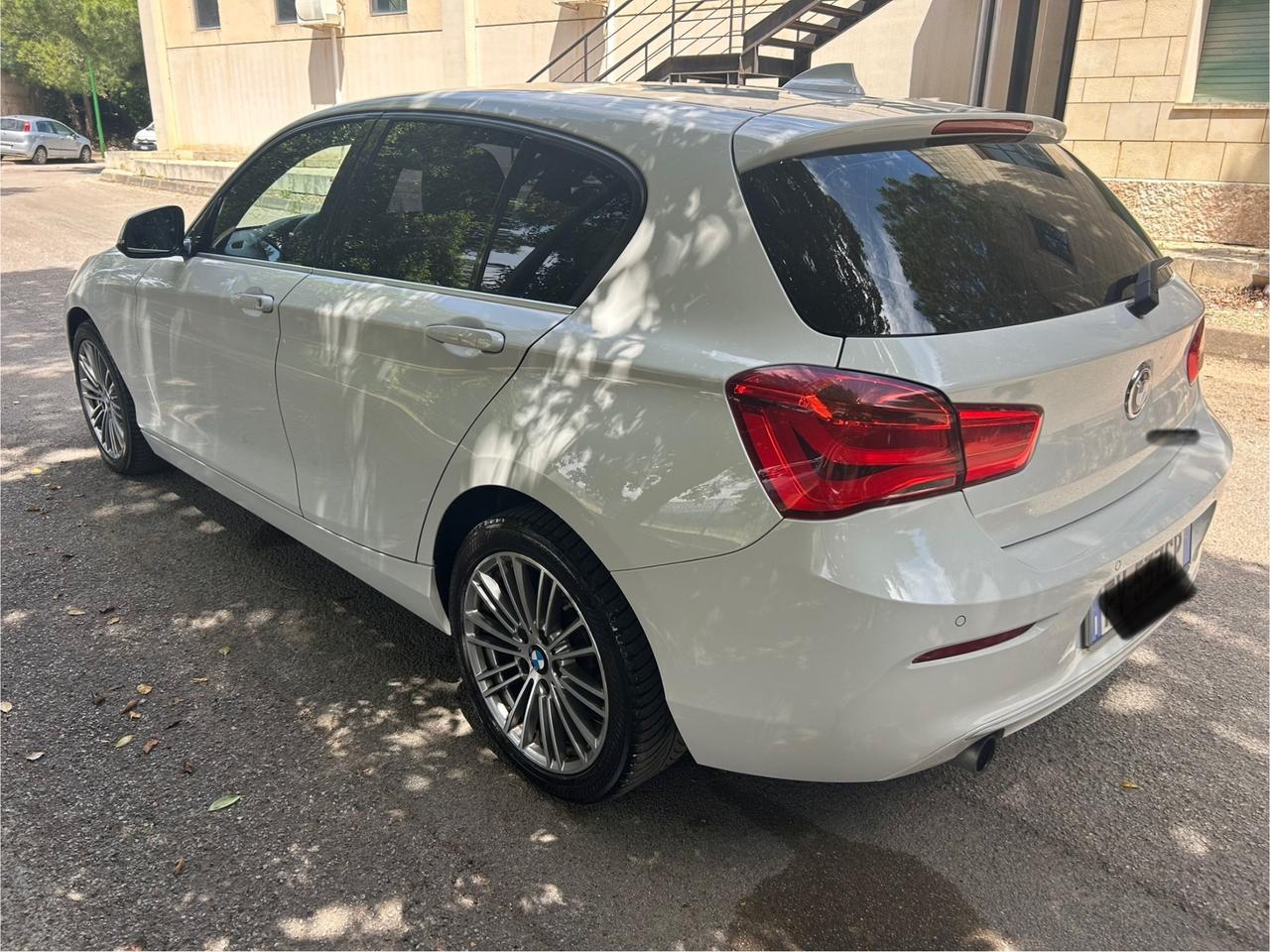 Bmw 116d 5p. Sport