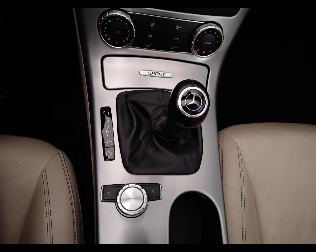 Mercedes-Benz SLK Roadster - R172 - SLK 200 (cgi be) Premium