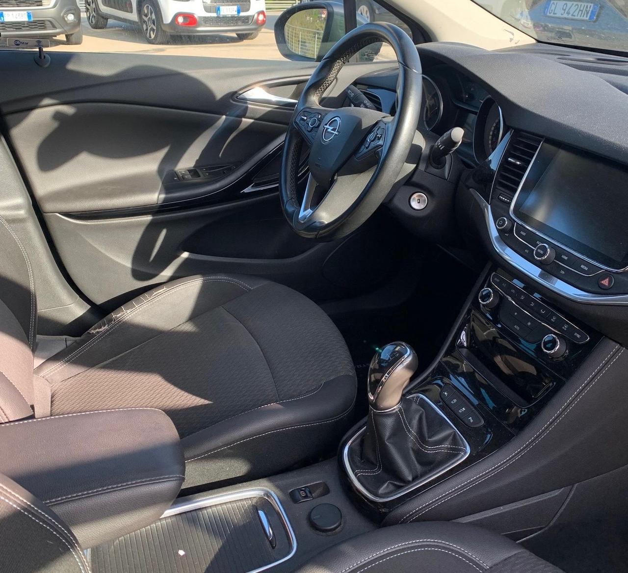 Opel Astra 1.6 CDTi 5 porte Elective