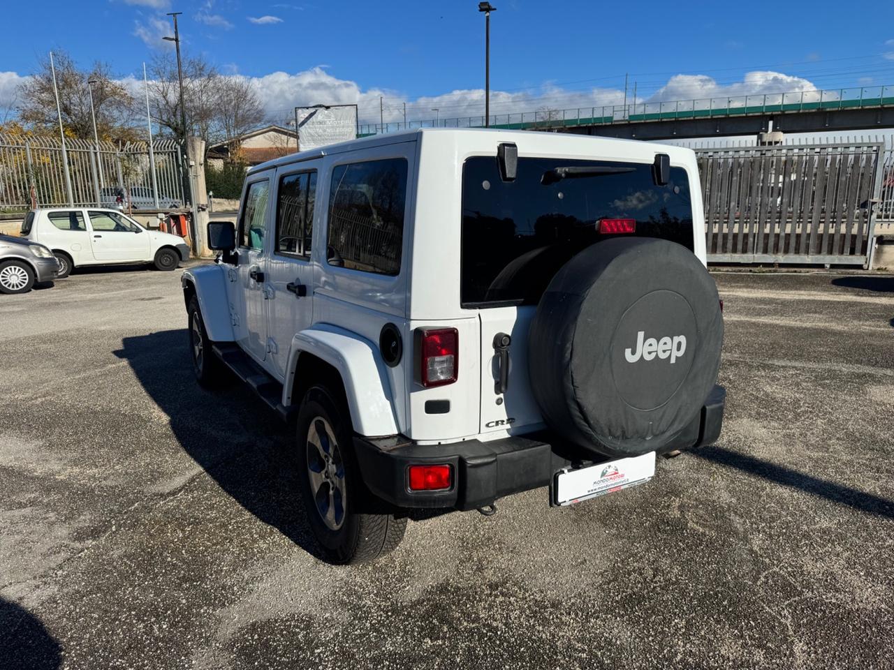 Jeep Wrangler Unlimited 2.8 CRD DPF Sahara Auto