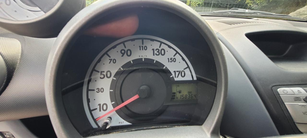 Toyota Aygo 1.0 12V VVT-i 3 porte Sol