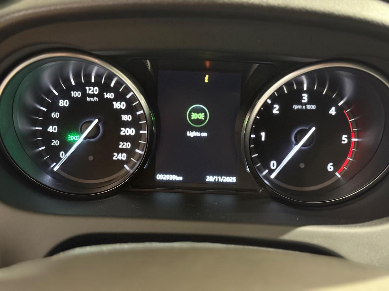 Land Rover Discovery Sport 2.0 TD4 150 CV HSE