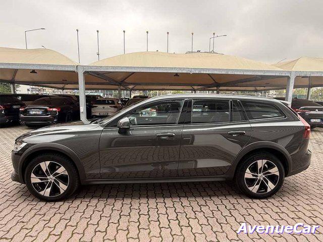 VOLVO V60 Cross Country 2.0 b4 awd Business Pro IVA ESP UNICO PROPRIETARIO