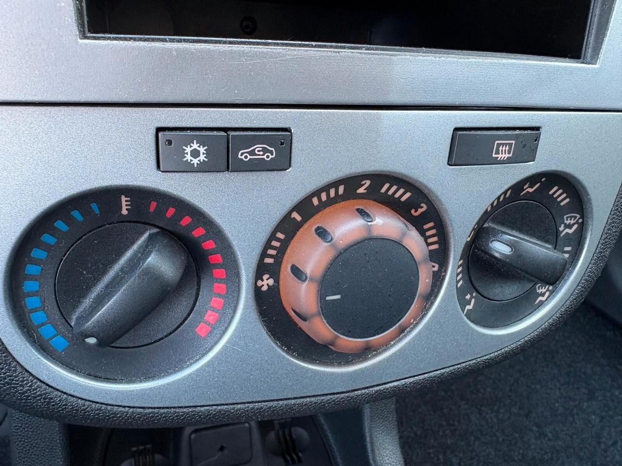 Opel Corsa EDITION 1.2 85 CV 3 porte UNICO PR.