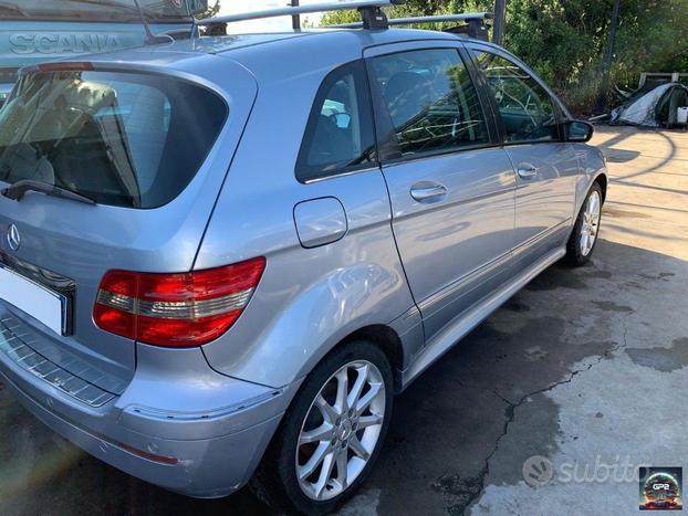 MERCEDES - Classe B - 200 Turbo Chrome CAMBIO