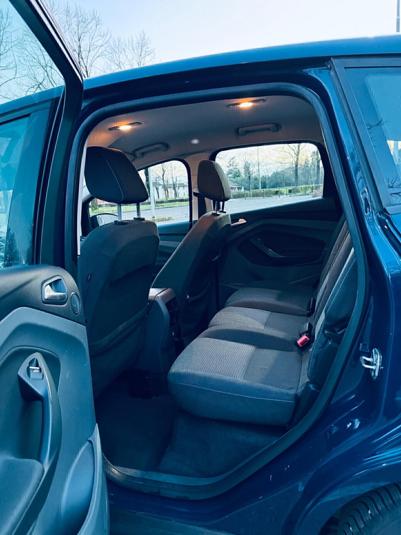 Ford C-Max 1.6 TDCi 95CV Titanium