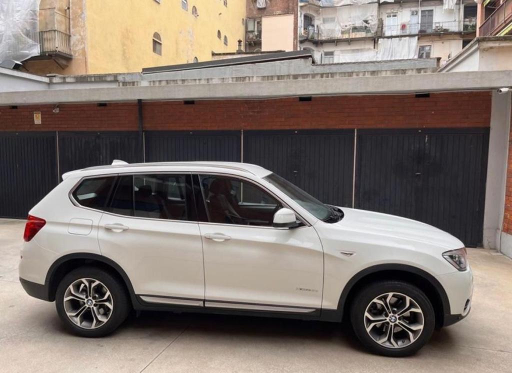 BMW - X3 - xDrive20d xLine