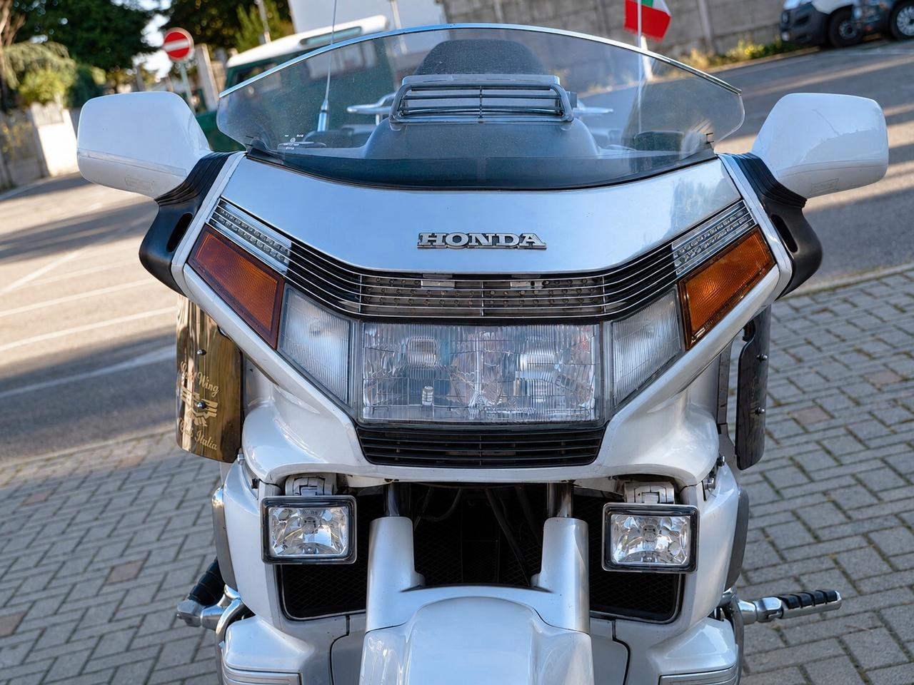 Honda Gold Wing GL 1500 - 1988