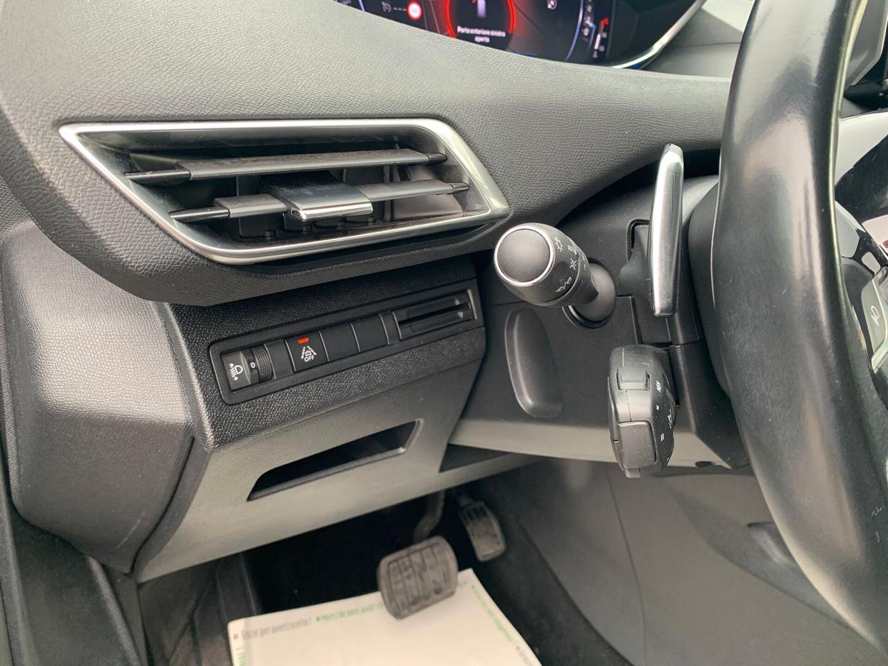 Peugeot 3008 BlueHDi 130 EAT8 Allure Pack