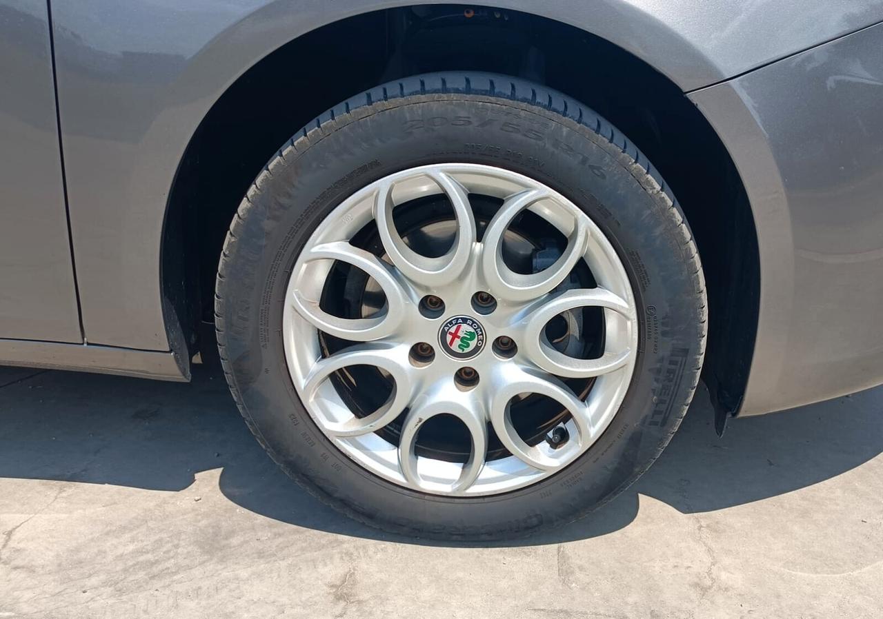 Alfa Romeo Giulietta 1.4 Turbo 120 CV GPL