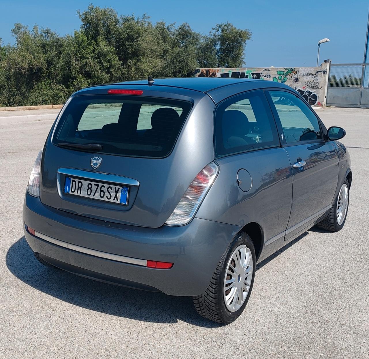 Lancia Ypsilon 1.2 Oro Plus NEOPATENTATI