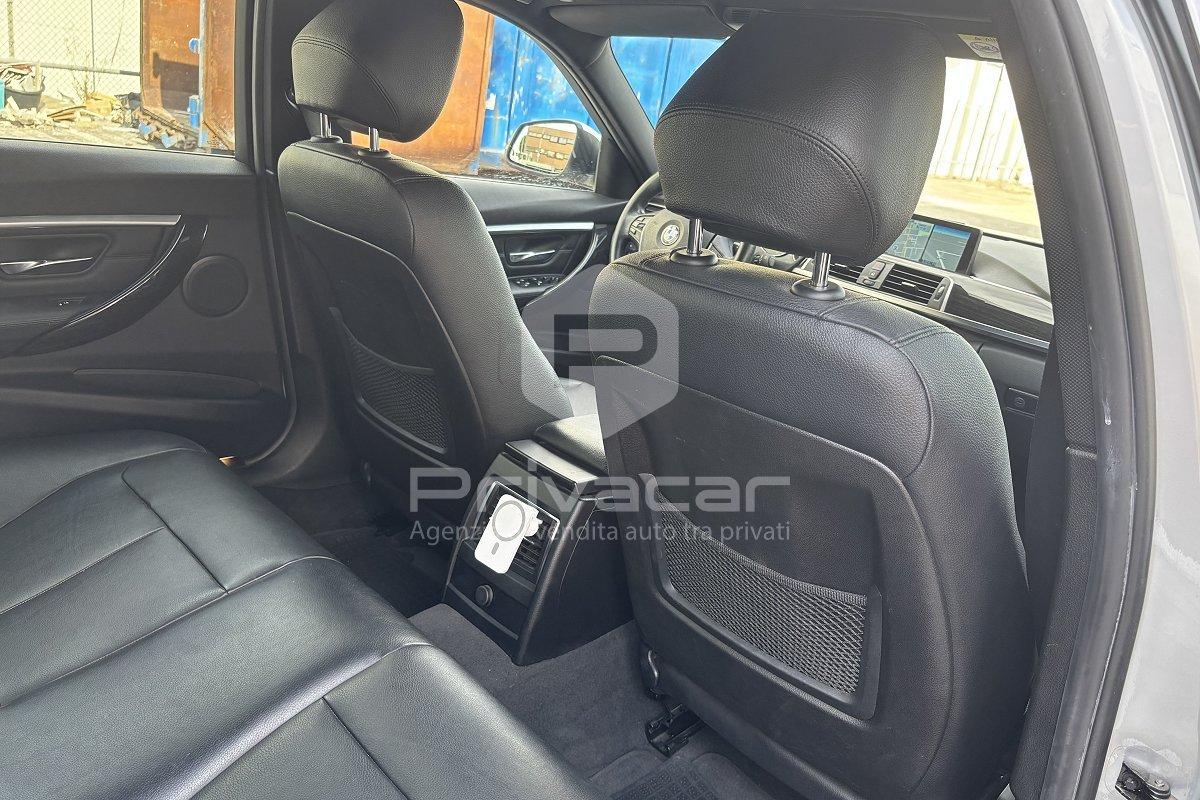 BMW 320d xDrive Touring Luxury