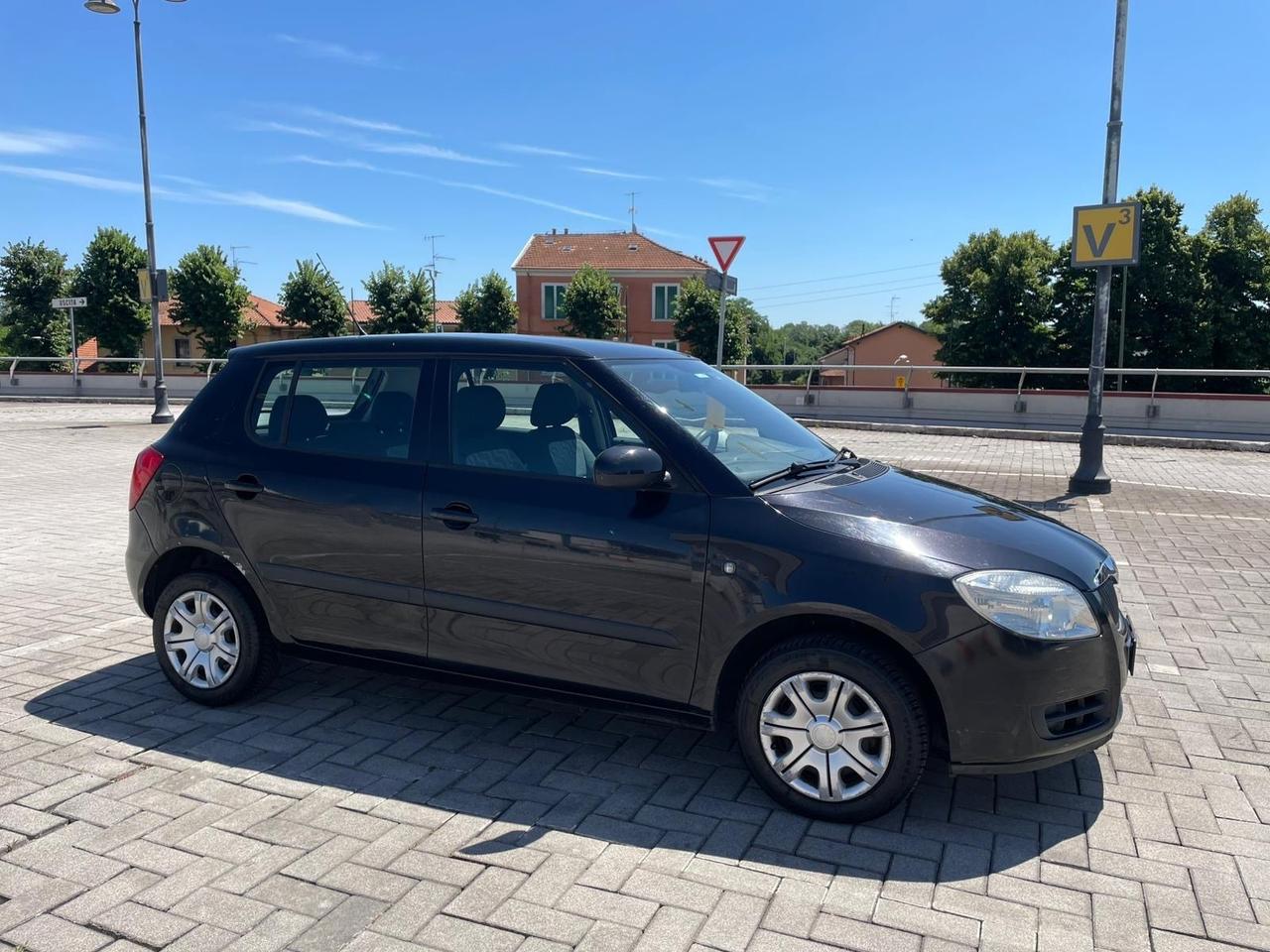 Skoda Fabia 1.4 5p. OK NEOP. UNI.PRO EURO 4 12 MESI GARANZIA