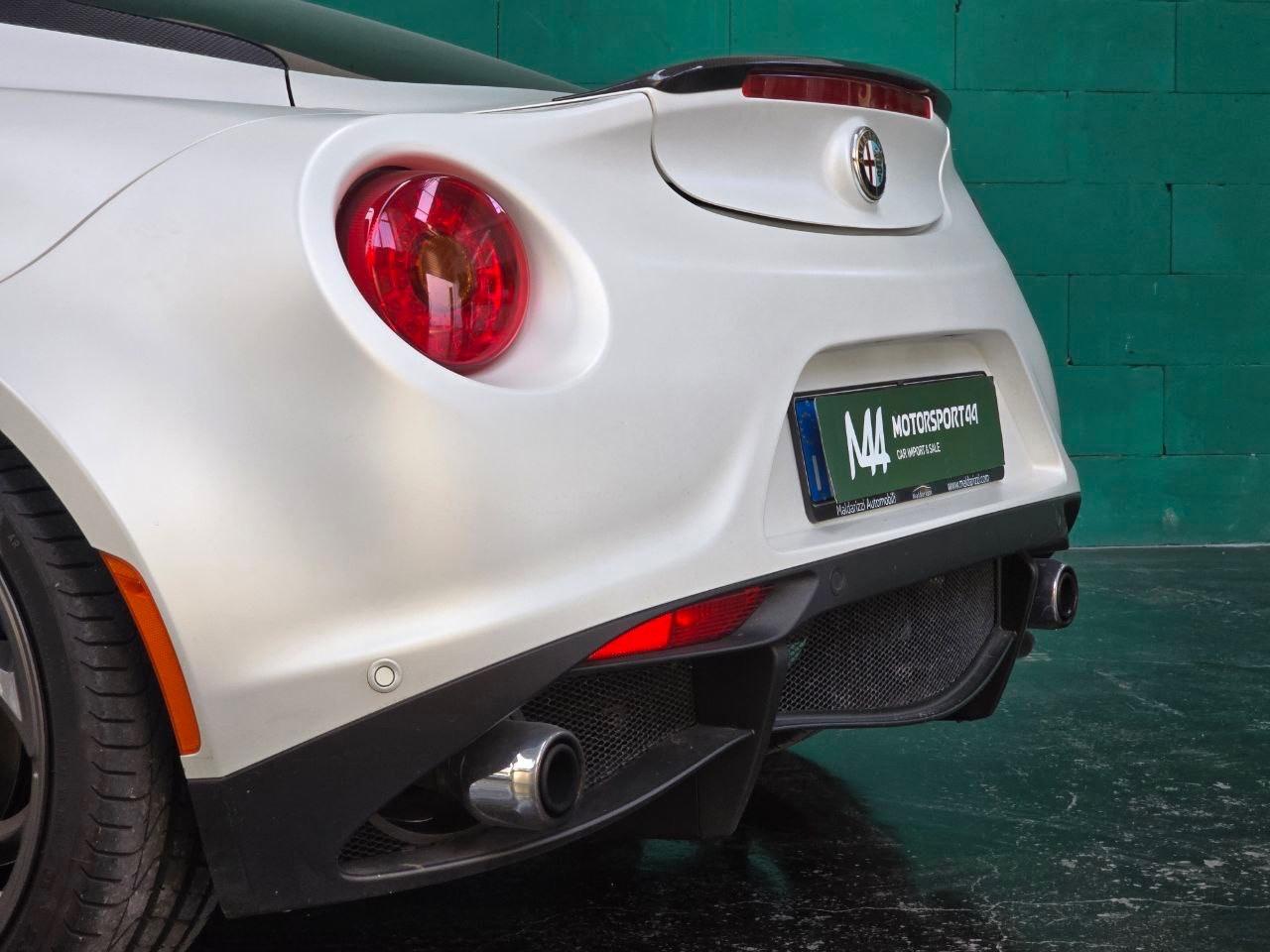 Alfa Romeo 4C Launch Edition (72/500) 3.600km