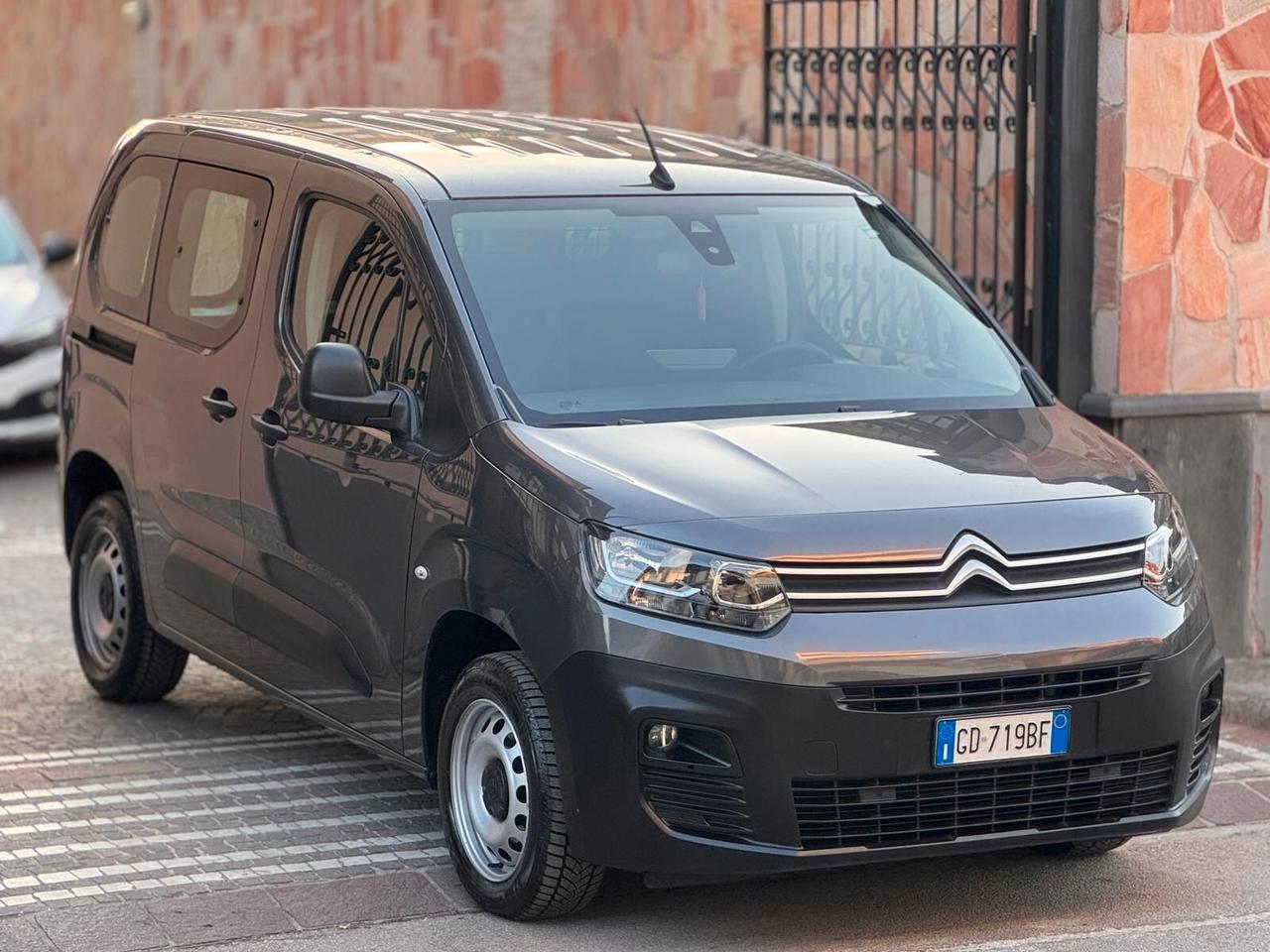 Citroen Berlingo BlueHDi 100 S&S Van M Control