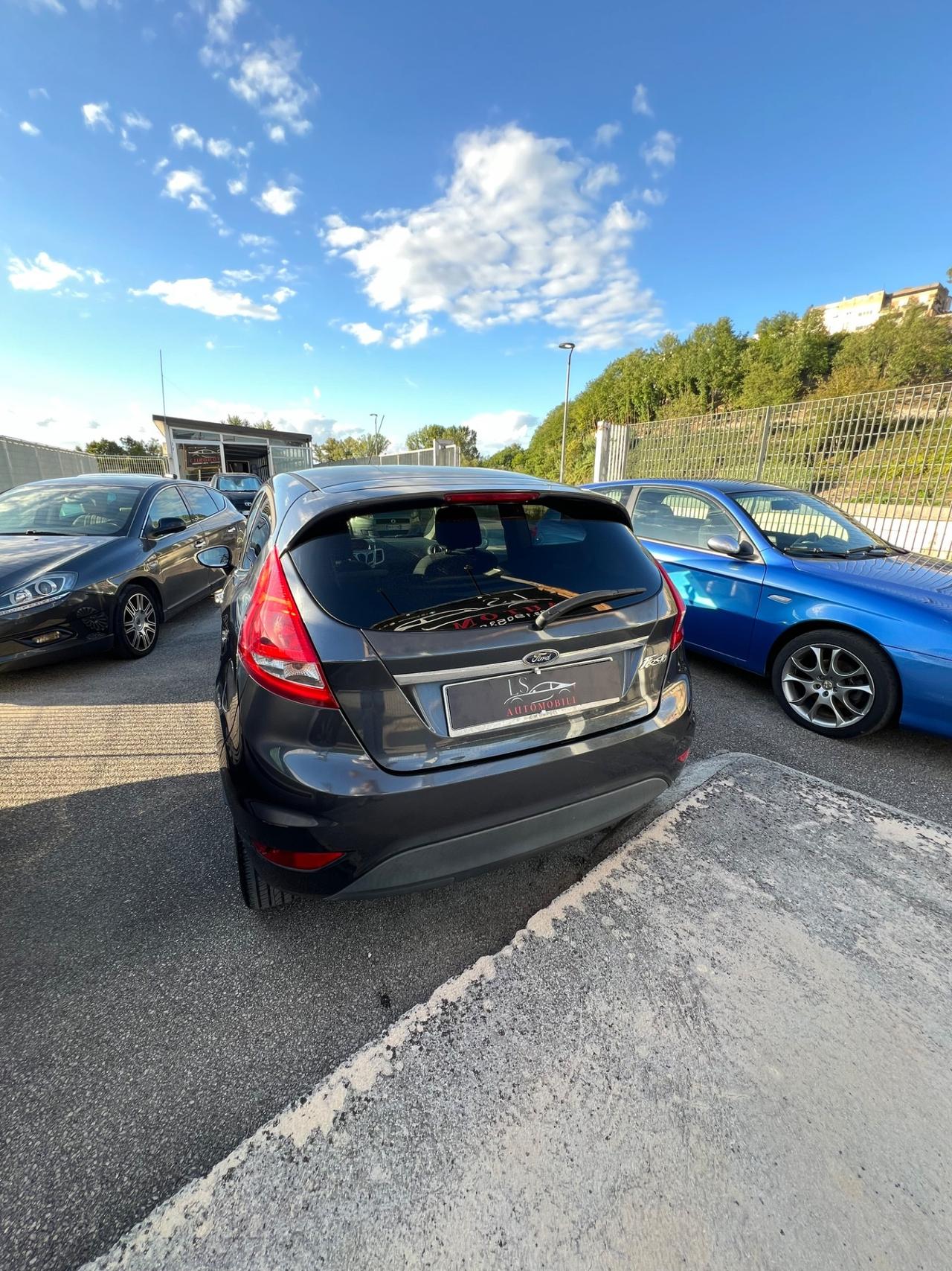 Ford Fiesta 1.4 3 porte Bz.- GPL Titanium