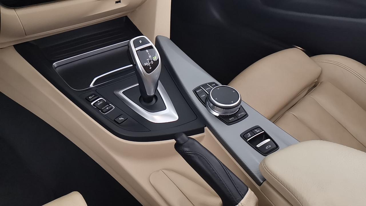 BMW Serie 4 F33 2017 Cabrio - 420d Cabrio Luxury auto
