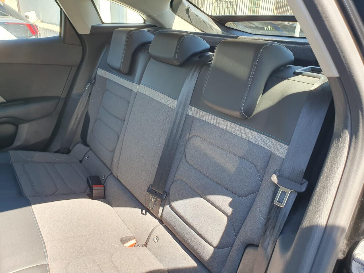 Citroen C4 BlueHDi 130 S&S EAT8 Shine