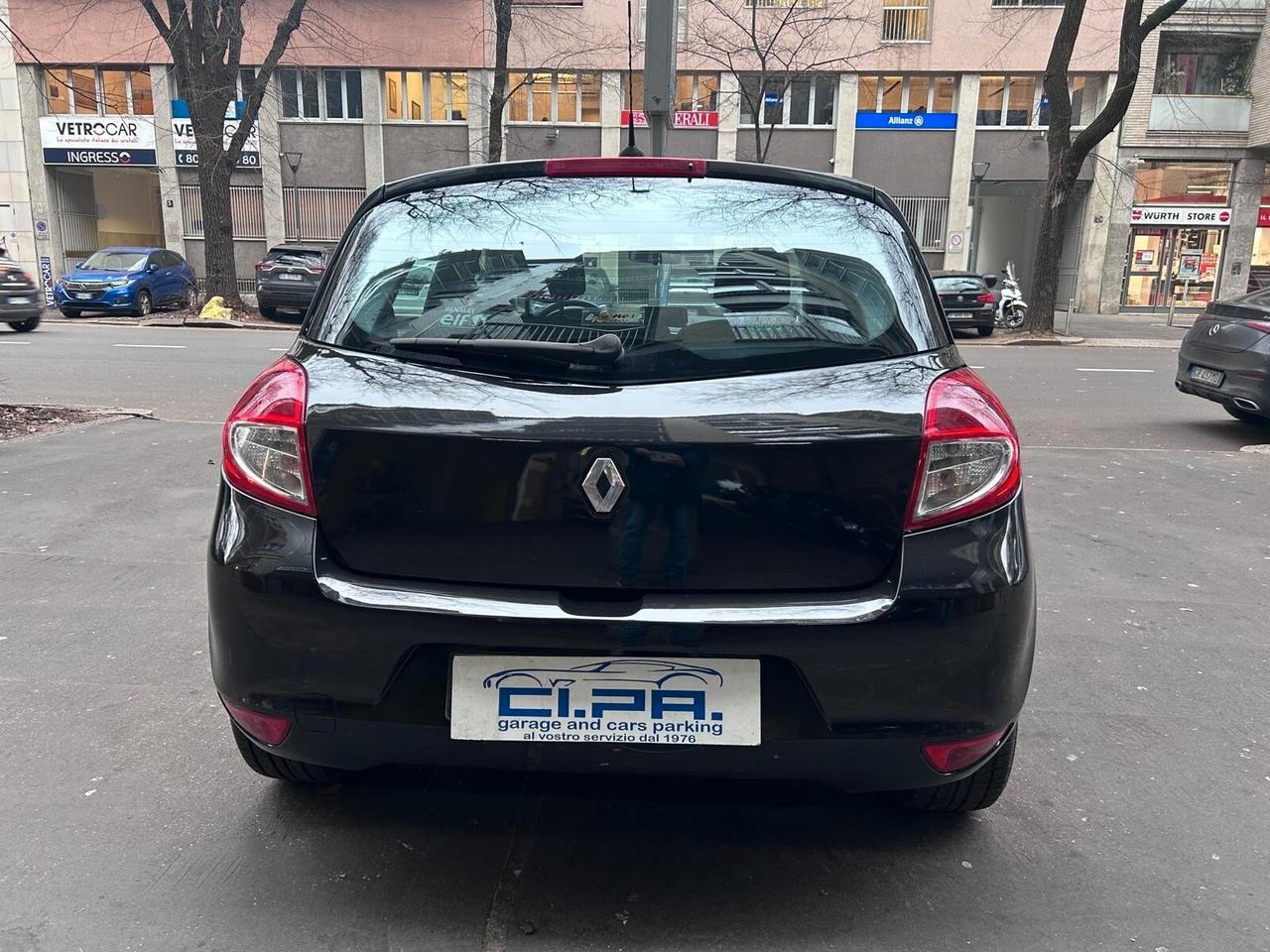 Renault Clio 1.2 16V 5 porte Luxe