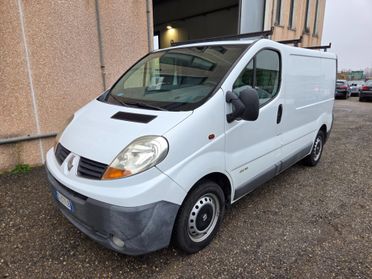 RENAULT Trafic T27 2.0 dci 115cv L1H1 +IVA