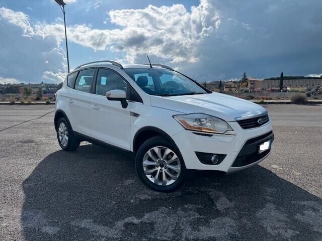 Ford Kuga 2.0 TDCi 136 CV 4WD Titanium