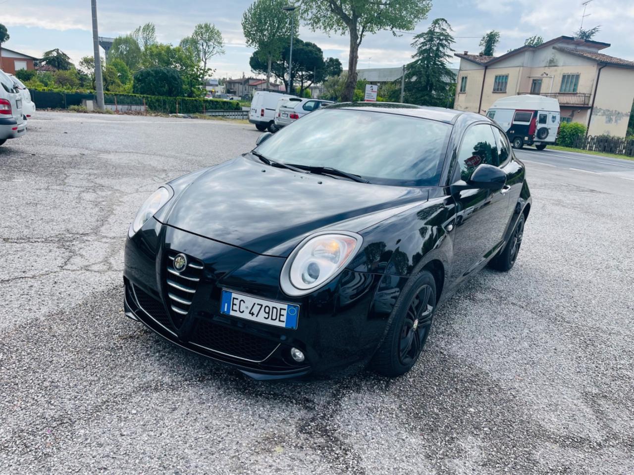 Alfa Romeo MiTo 1.3 JTDm-2 95 CV S&S Distinctive Sport Pack