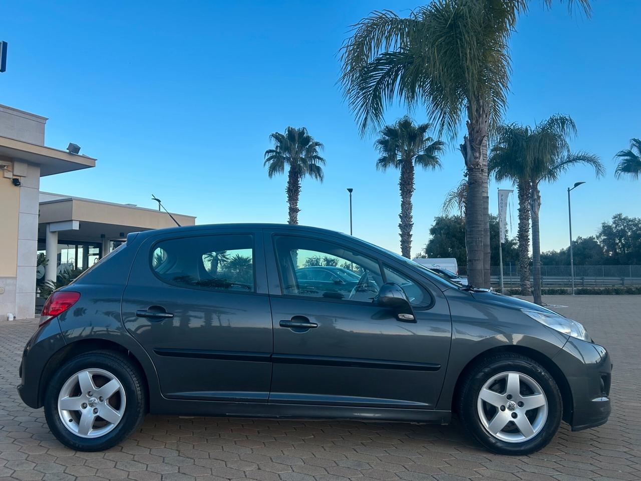 Peugeot 207 1.4 75CV 5p. X Line GPL