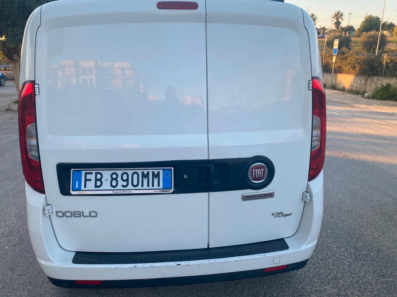 Fiat doblo 1.6 diesel iva esposta