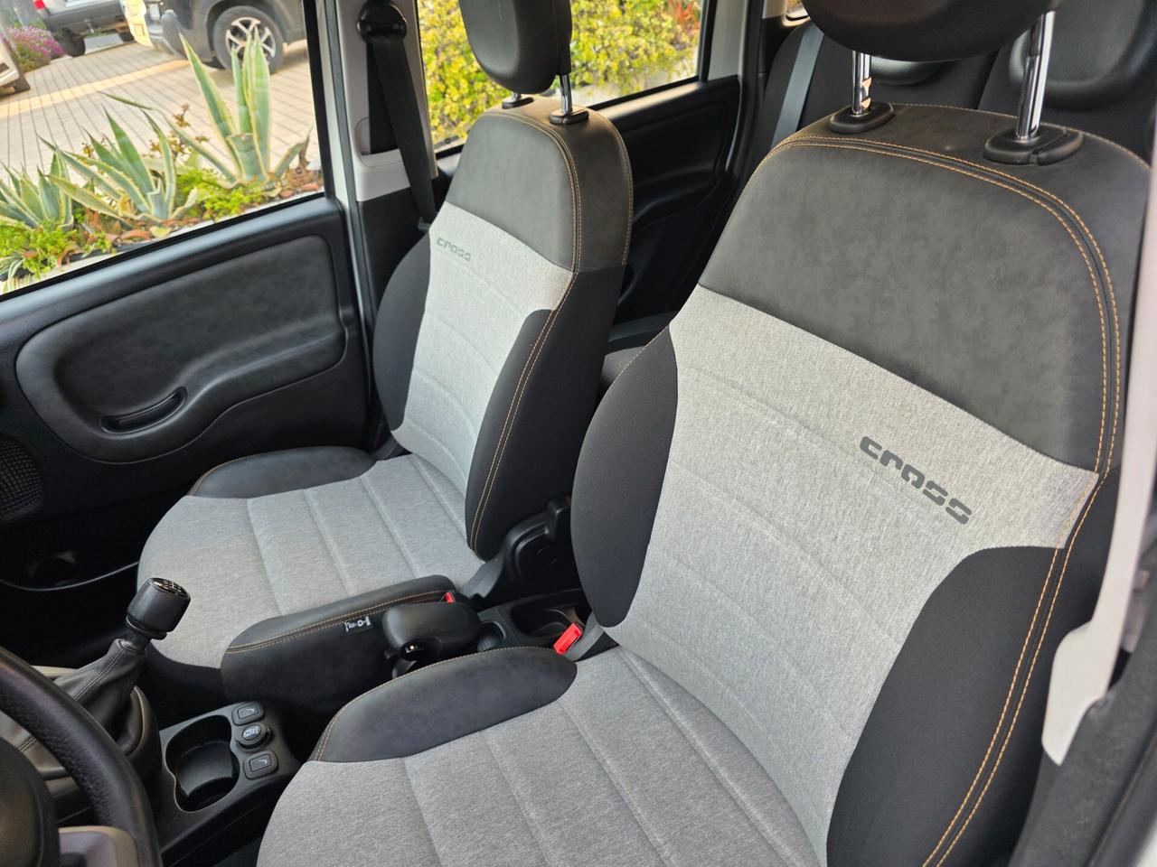 Fiat Panda 1.0 FireFly S&S Hybrid City Cross
