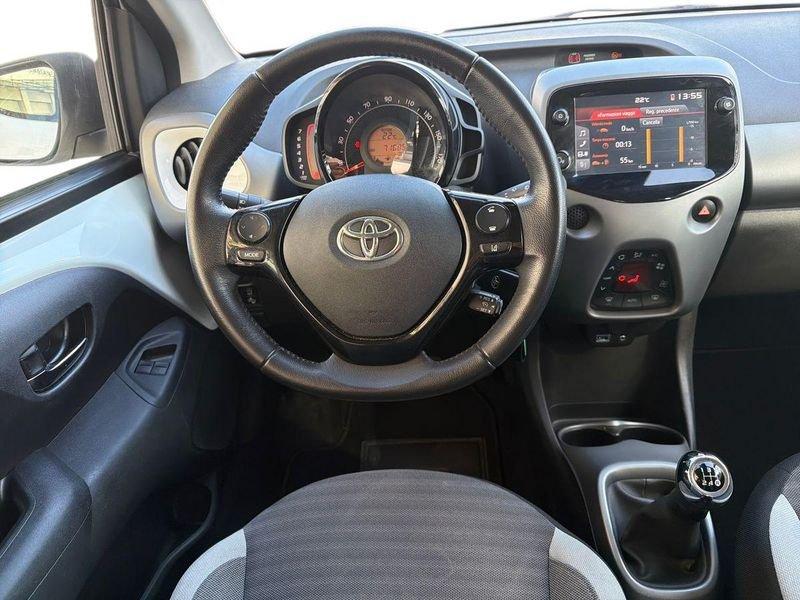 Toyota Aygo Aygo 5p 1.0 x-fun 72cv